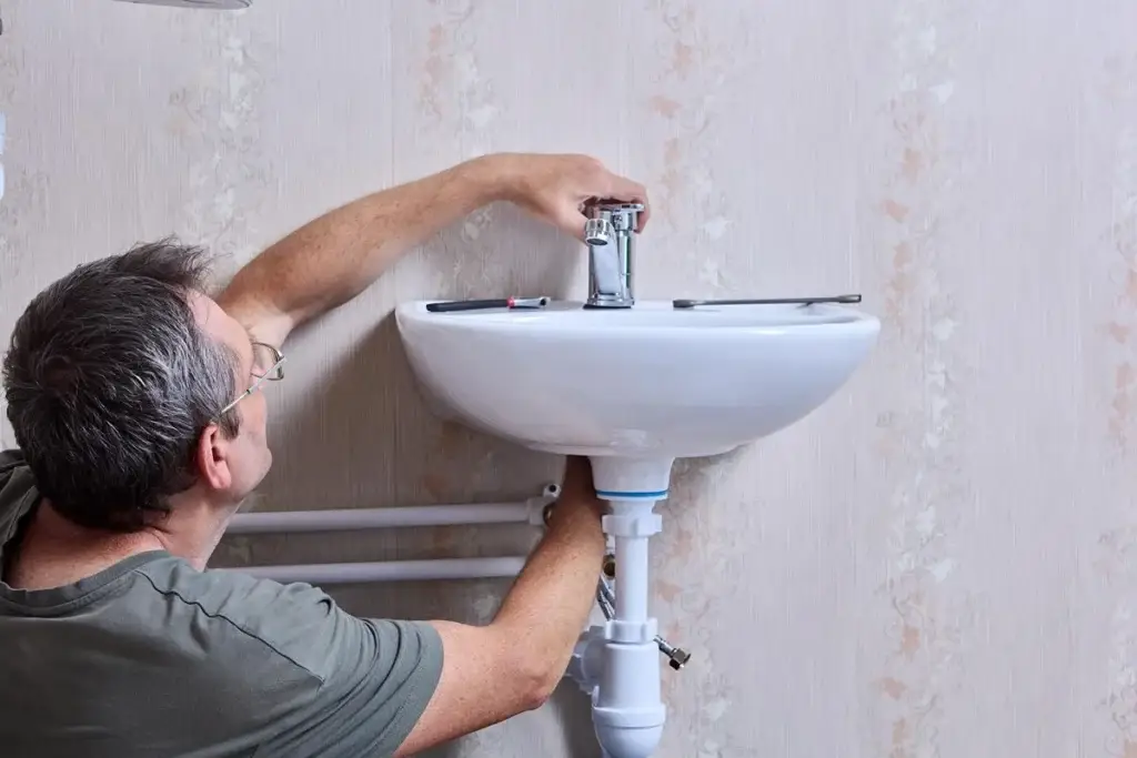 Modern bathroom faucet installation